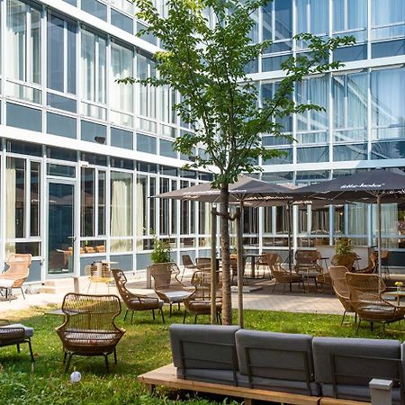 Flightgate Munich Airport Hotel, A Member Of Radisson Individuals Hallbergmoos Exterior foto